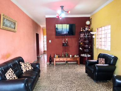 Detached House with 4 bedrooms for sale in Ampliación del Sevillano, Arroyo Naranjo, La Habana