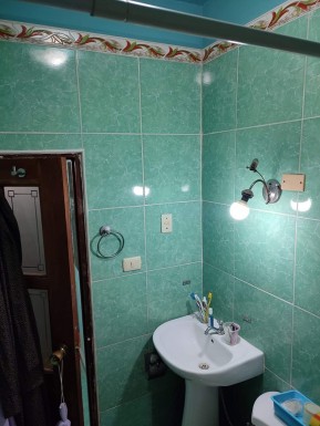 Apartment with 2 bedrooms for sale in Los Quemados, Marianao, La Habana