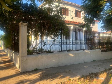Casa Independiente de 11 habitaciones en venta en Plaza, Plaza de la Revolución, La Habana