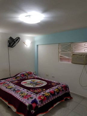 Apartamento de 3 habitaciones en venta en San Juan de Dios, Habana Vieja, La Habana