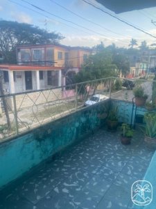 Casa Independiente de 3 habitaciones en venta en Lawton, Diez de Octubre, La Habana - Miniatura 1