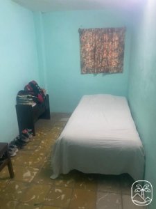Casa Independiente de 3 habitaciones en venta en Lawton, Diez de Octubre, La Habana - Miniatura 6