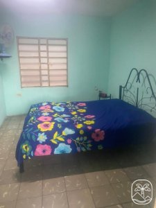Casa Independiente de 3 habitaciones en venta en Lawton, Diez de Octubre, La Habana - Miniatura 9