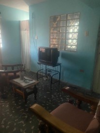 Casa Independiente de 3 habitaciones en venta en Lawton, Diez de Octubre, La Habana - 5