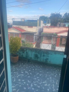 Casa Independiente de 3 habitaciones en venta en Lawton, Diez de Octubre, La Habana