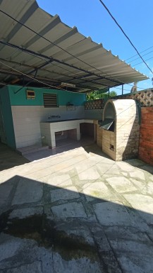 Casa Independiente de 2 habitaciones en venta en Boyeros, La Habana
