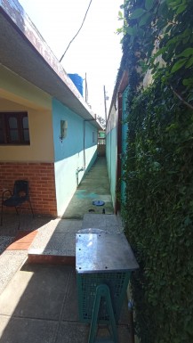 Casa Independiente de 2 habitaciones en venta en Boyeros, La Habana