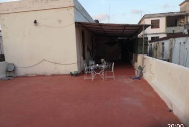 Casa Independiente de 9 habitaciones en venta en Vedado, Plaza de la Revolución, La Habana