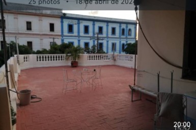 Casa Independiente de 9 habitaciones en venta en Vedado, Plaza de la Revolución, La Habana