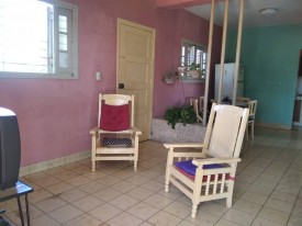 Casa Independiente de 2 habitaciones en venta en Los Pinos, Arroyo Naranjo, La Habana - 2