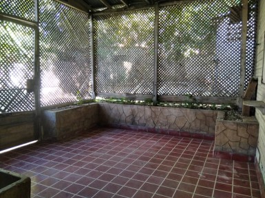 Casa Independiente de 3 habitaciones en venta en Los Pinos, Arroyo Naranjo, La Habana