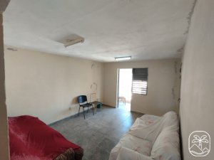 Casa Independiente de 3 habitaciones en venta en San Agustín, La Lisa, La Habana - Miniatura 1