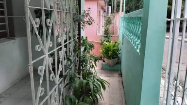 Casa Independiente de 3 habitaciones en venta en San Antonio Chiquito, Plaza de la Revolución, La Habana