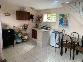 Biplanta de 1 habitación en venta en La Ceiba, Playa, La Habana - 2