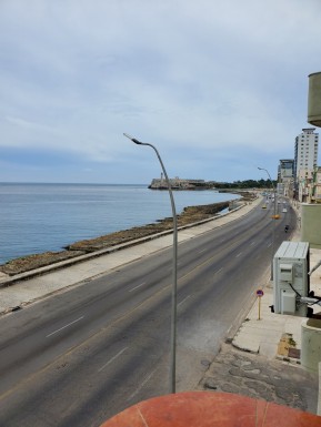 Apartamento de 2 habitaciones en venta en Colón, Centro Habana, La Habana