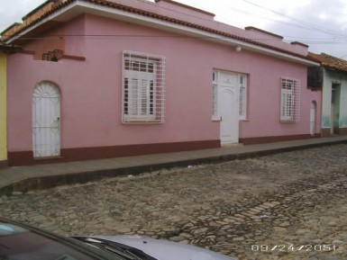 Casa Independiente de 6 habitaciones en venta en Zona Monumento, Trinidad, Sancti Spíritus