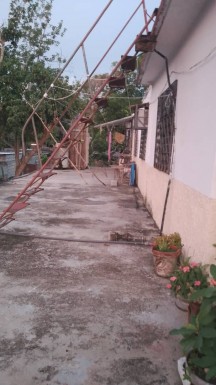 Biplanta de 2 habitaciones en venta en Cruces, Cienfuegos