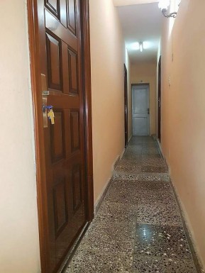 Casa Independiente de 5 habitaciones en venta en Cayo Hueso, Centro Habana, La Habana