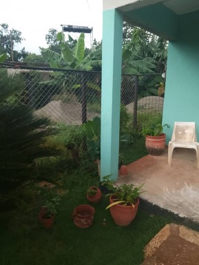 Casa Independiente de 2 habitaciones en venta en Wajay, Boyeros, La Habana