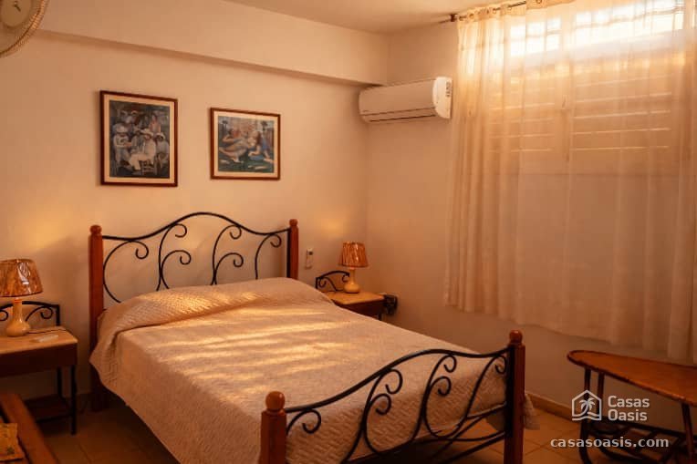 Apartment with 2 bedrooms for sale in Vedado - Malecón, Plaza de la Revolución, La Habana
