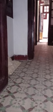 Casa Independiente de 4 habitaciones en venta en Los Sitios, Centro Habana, La Habana