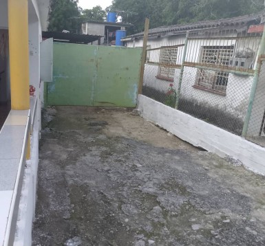 Detached House with 2 bedrooms for sale in Vieja Linda, Arroyo Naranjo, La Habana