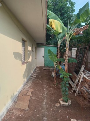 Detached House with 4 bedrooms for sale in Versalles - Coronela, La Lisa, La Habana