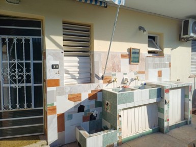 Detached House with 4 bedrooms for sale in Versalles - Coronela, La Lisa, La Habana