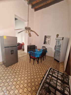 Detached House with 3 bedrooms for sale in Jesús María, Habana Vieja, La Habana