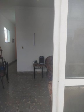 Apartamento de 2 habitaciones en venta en Centro Habana, La Habana