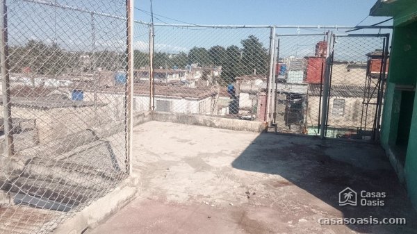 Casa Independiente de 2 habitaciones en venta en Pocito - Palmar, Marianao, La Habana - 3