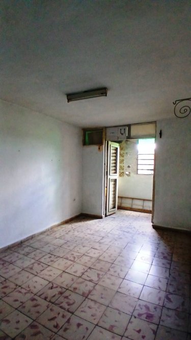 Apartment with 3 bedrooms for sale in Libertad, Marianao, La Habana - 8