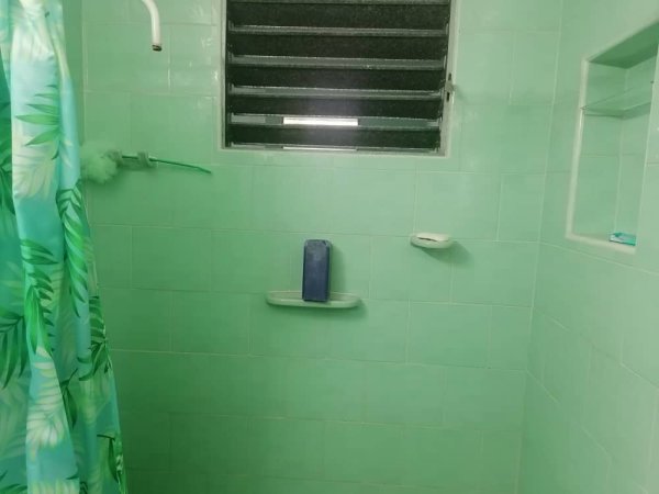Apartamento de 2 habitaciones en venta en Camilo Cienfuegos, Habana del Este, La Habana - 2
