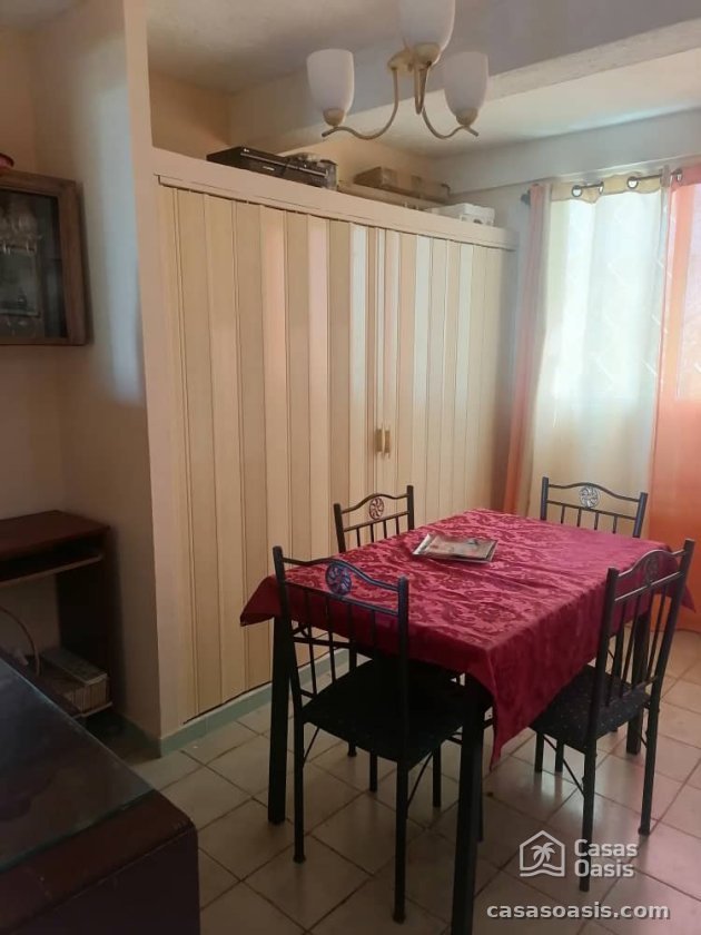 Apartamento de 2 habitaciones en venta en Camilo Cienfuegos, Habana del Este, La Habana