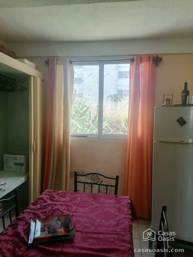 Apartamento de 2 habitaciones en venta en Camilo Cienfuegos, Habana del Este, La Habana