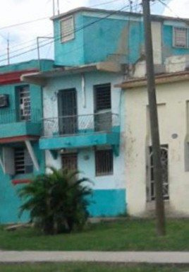 :type in Cerro, La Habana